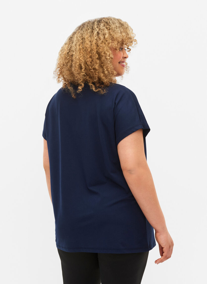 Träningströja med rund hals, Black Iris ASS, Model image number 1