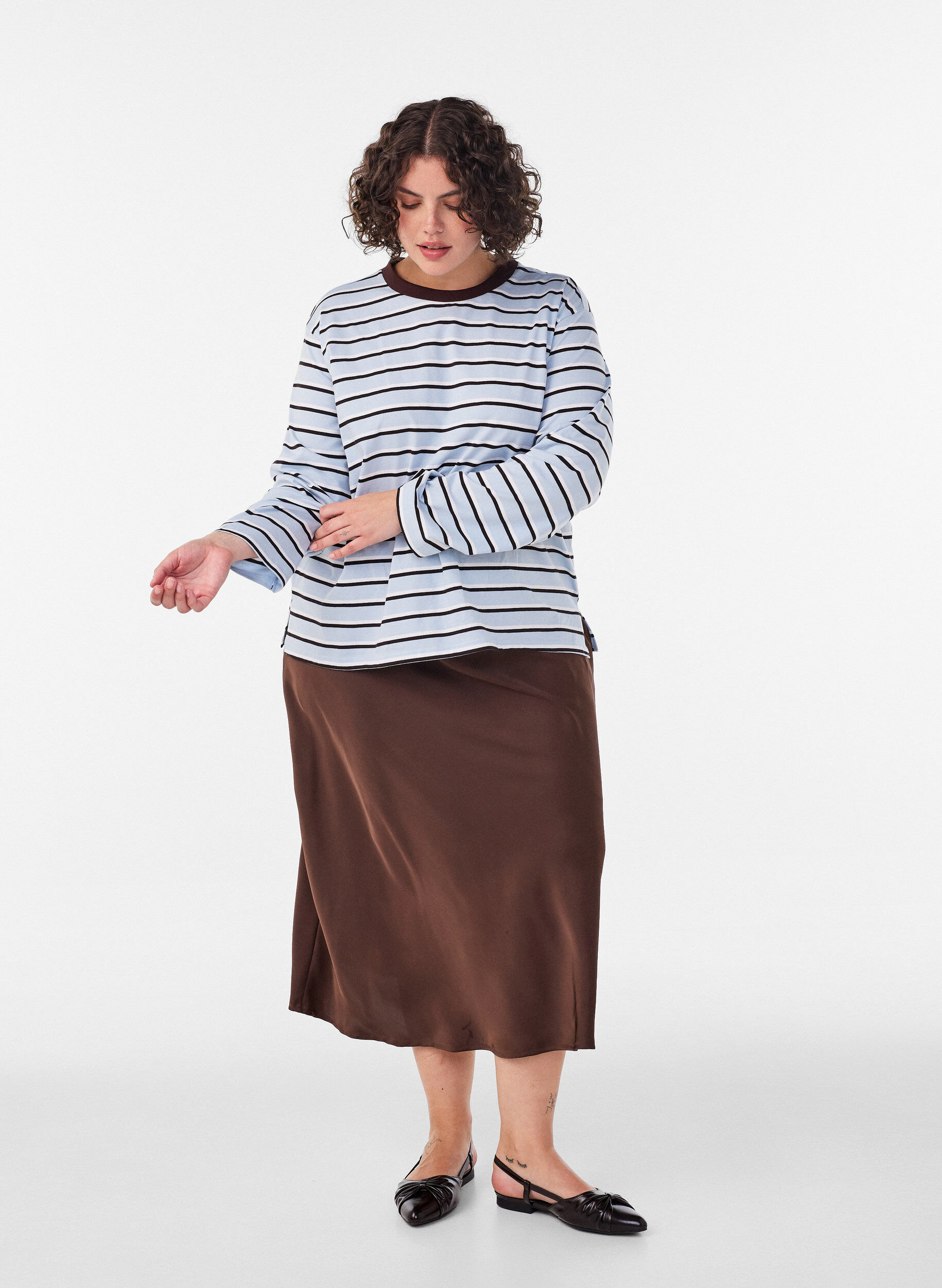 ZizziBas-t-shirt med l&aring;nga &auml;rmar, Bl&aring;, Model image number 1