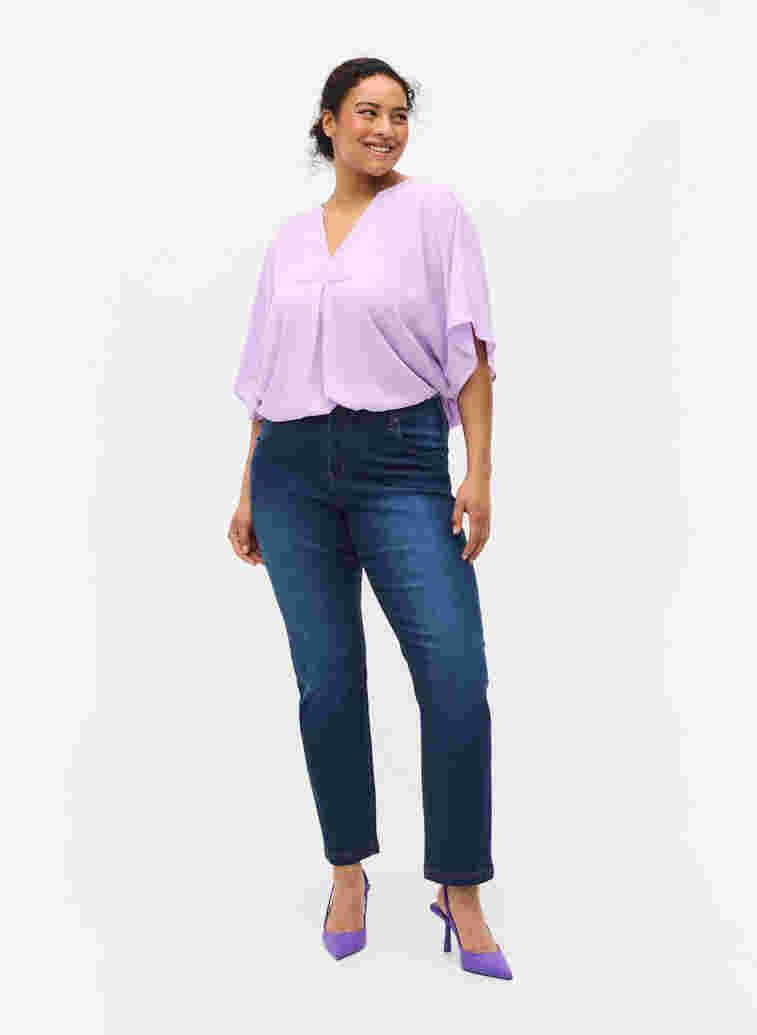 Slim fit Emily jeans med normalhög midja, Blue denim, Model image number 5