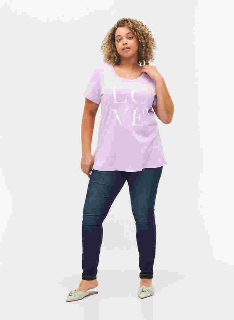 T-shirt i bomull med texttryck, Lavendula LOVE, Model image number 2