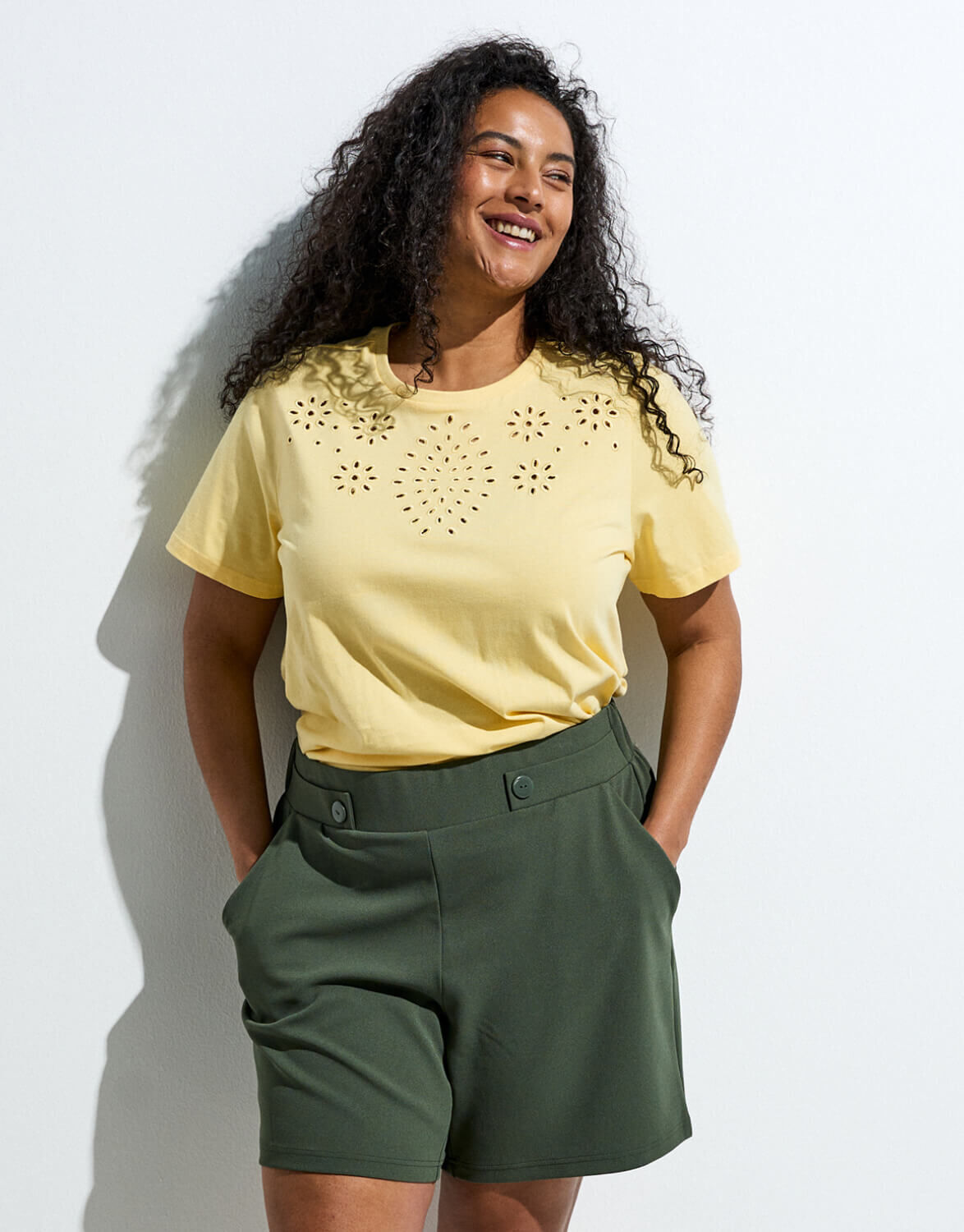 3 f&ouml;r 2 p&aring; t-shirts & linnen