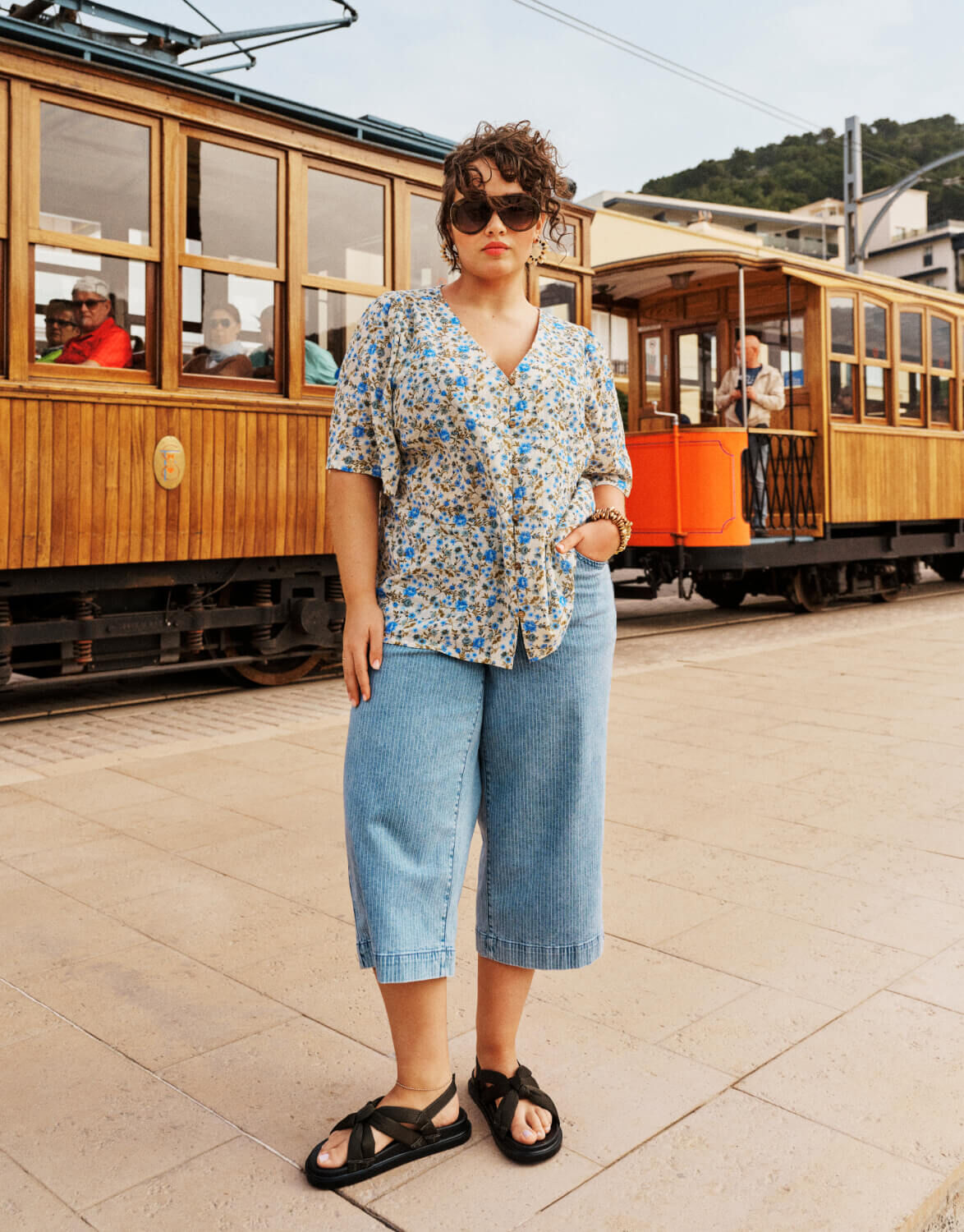 Kl&auml;dd i denim