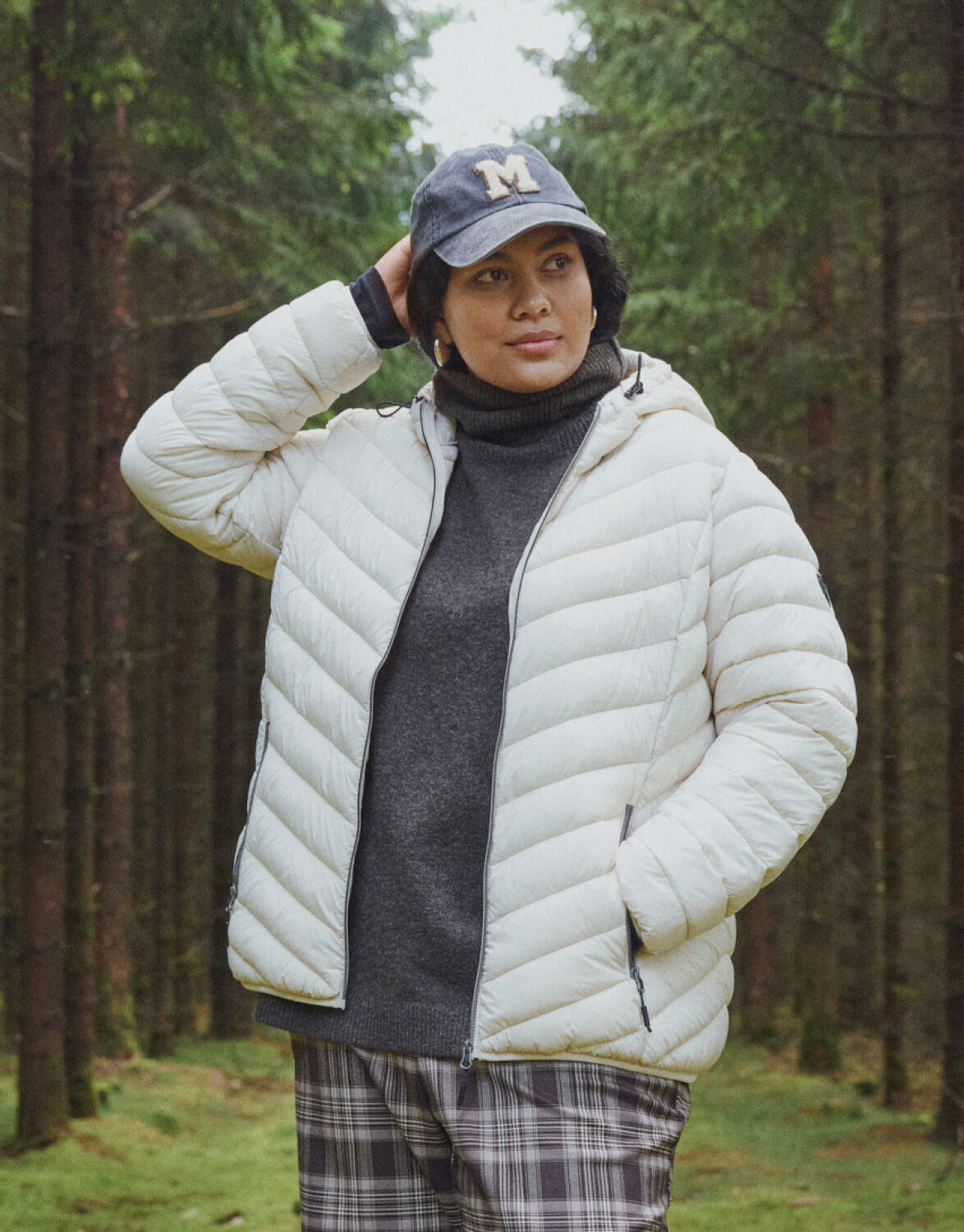 Svarta &ouml;verg&aring;ngsjackor
