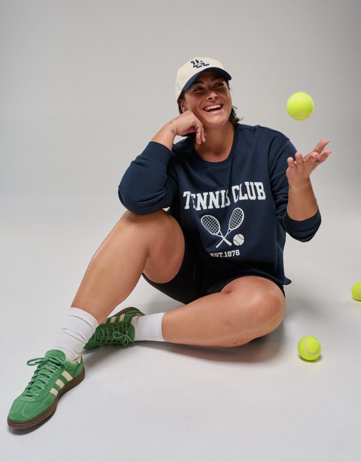 Bl&aring;a tr&auml;ningskl&auml;der