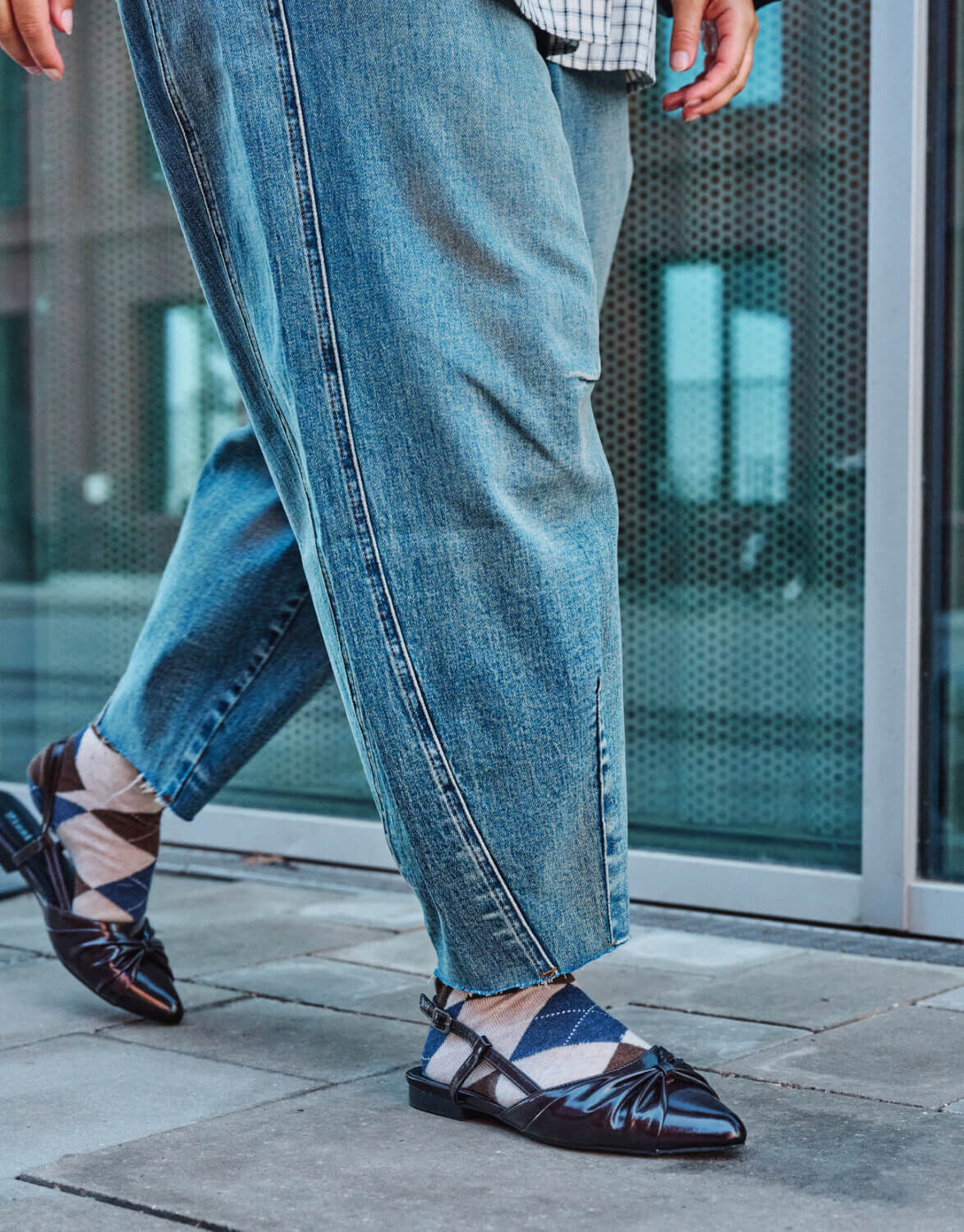 Gr&aring;a jeans