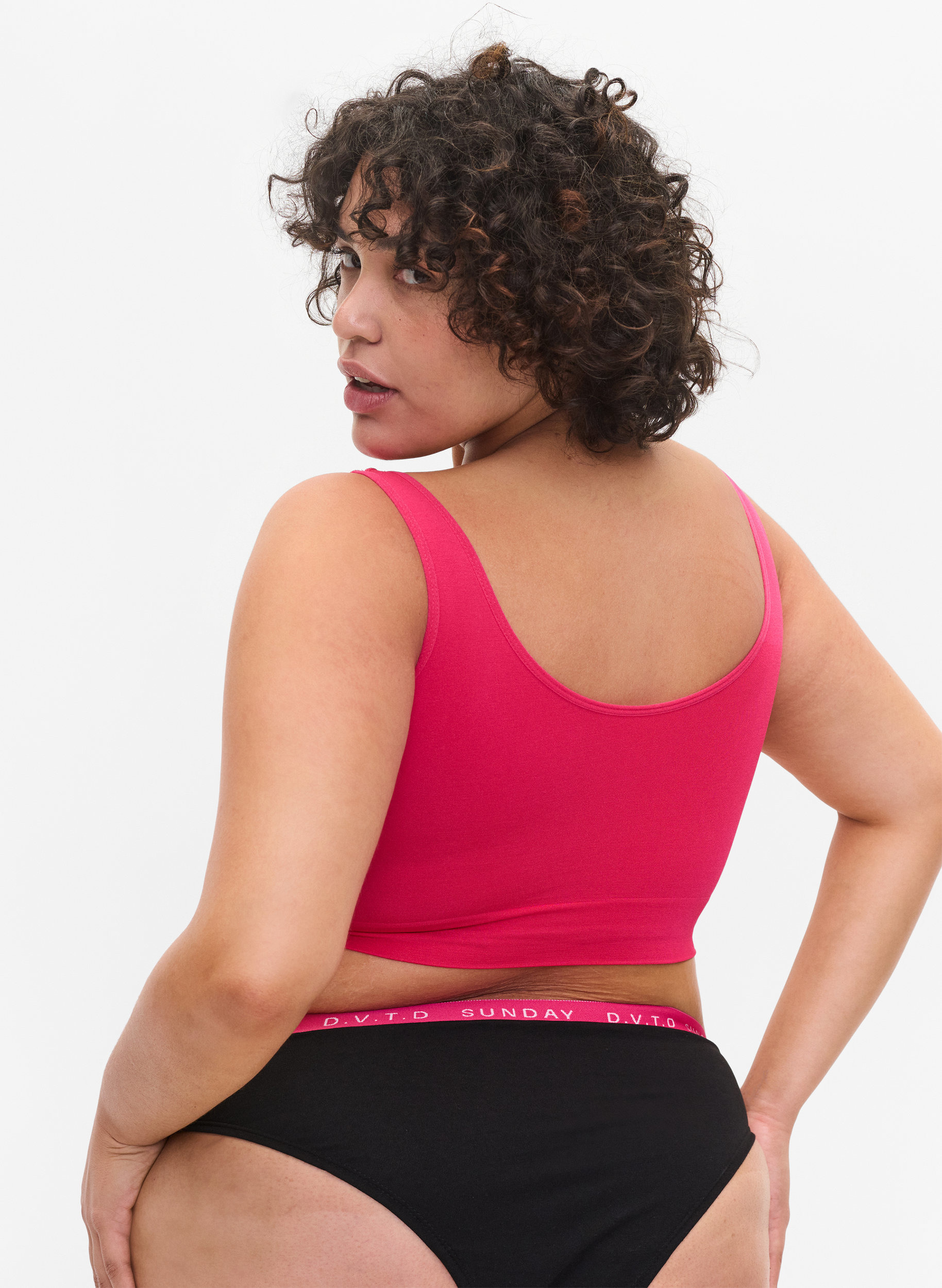 Seamless bh med stretch, Bright Rose, Model image number 1
