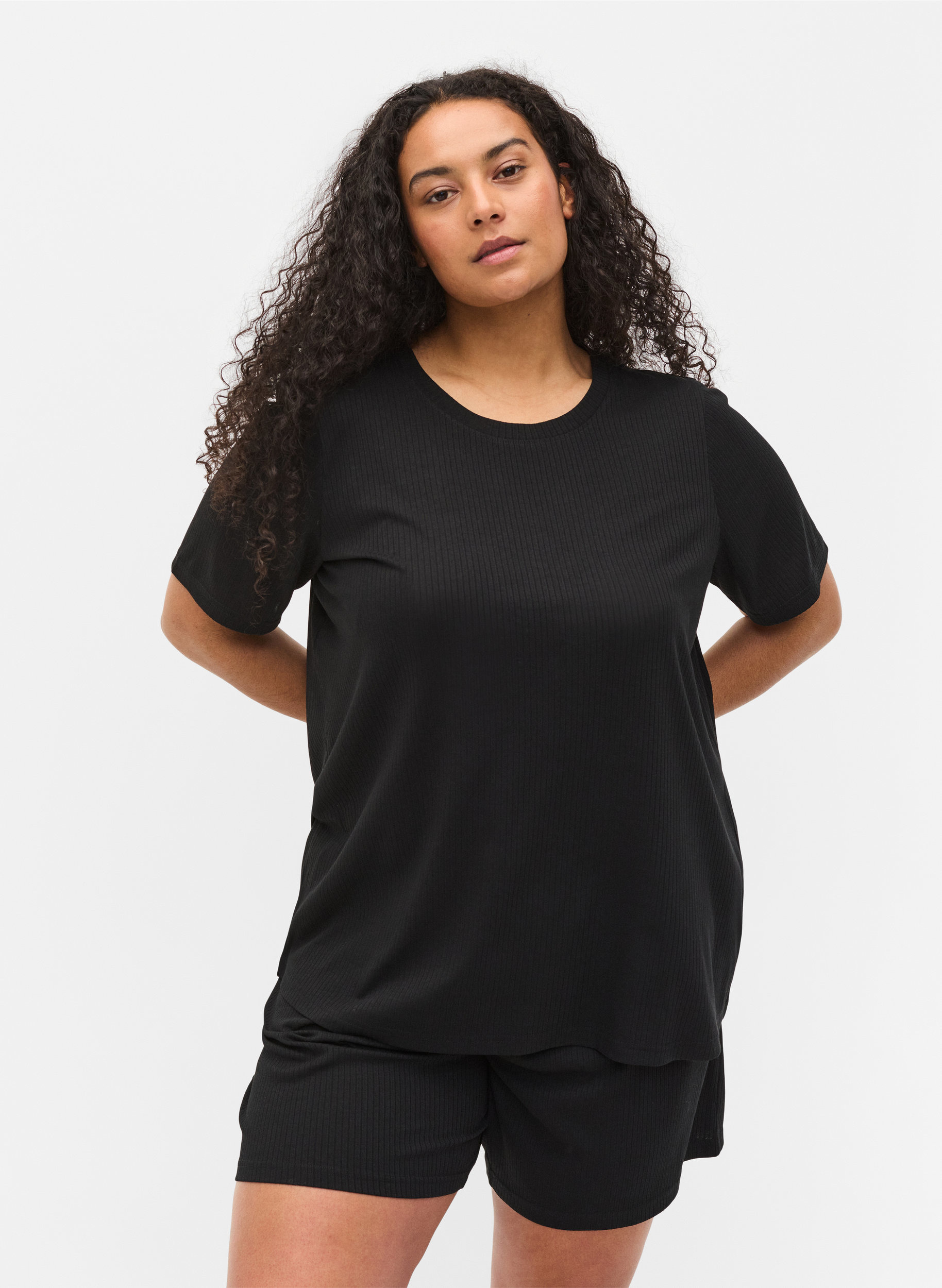 Ribbad t-shirt, Black, Model