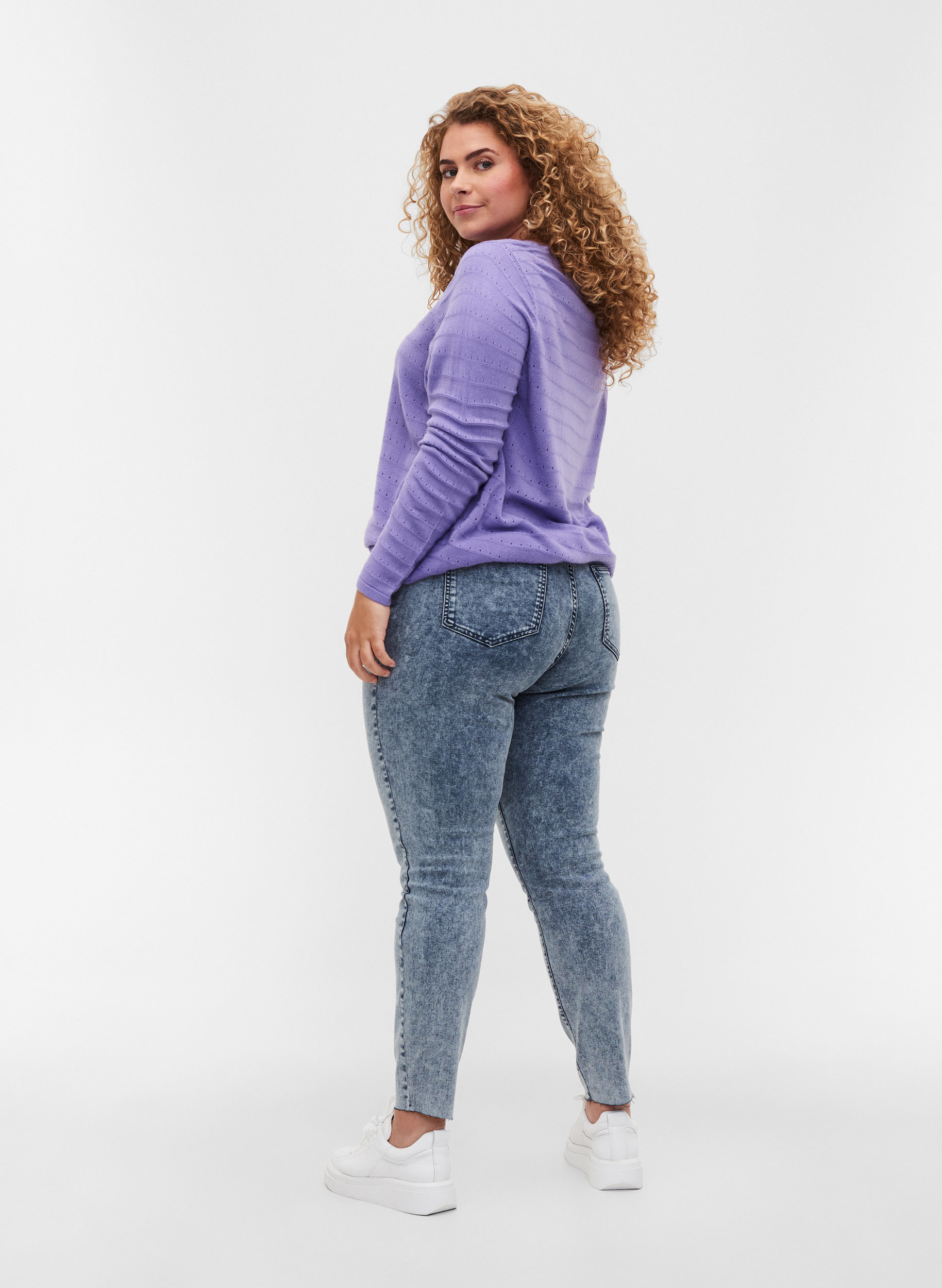 Croppade Bea jeans med extra hög midja, Blue Snow Wash, Model image number 1