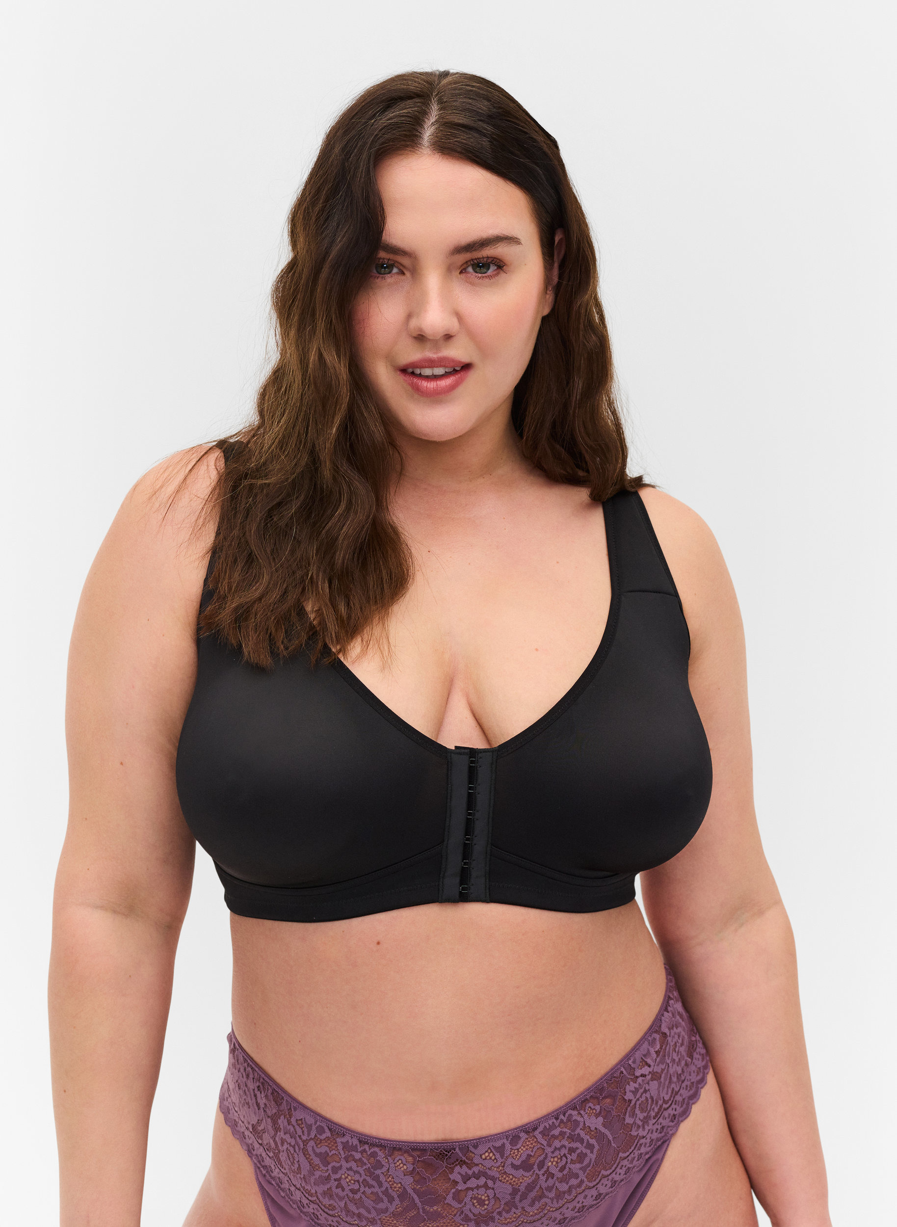 Bh med stängning fram, Black, Model