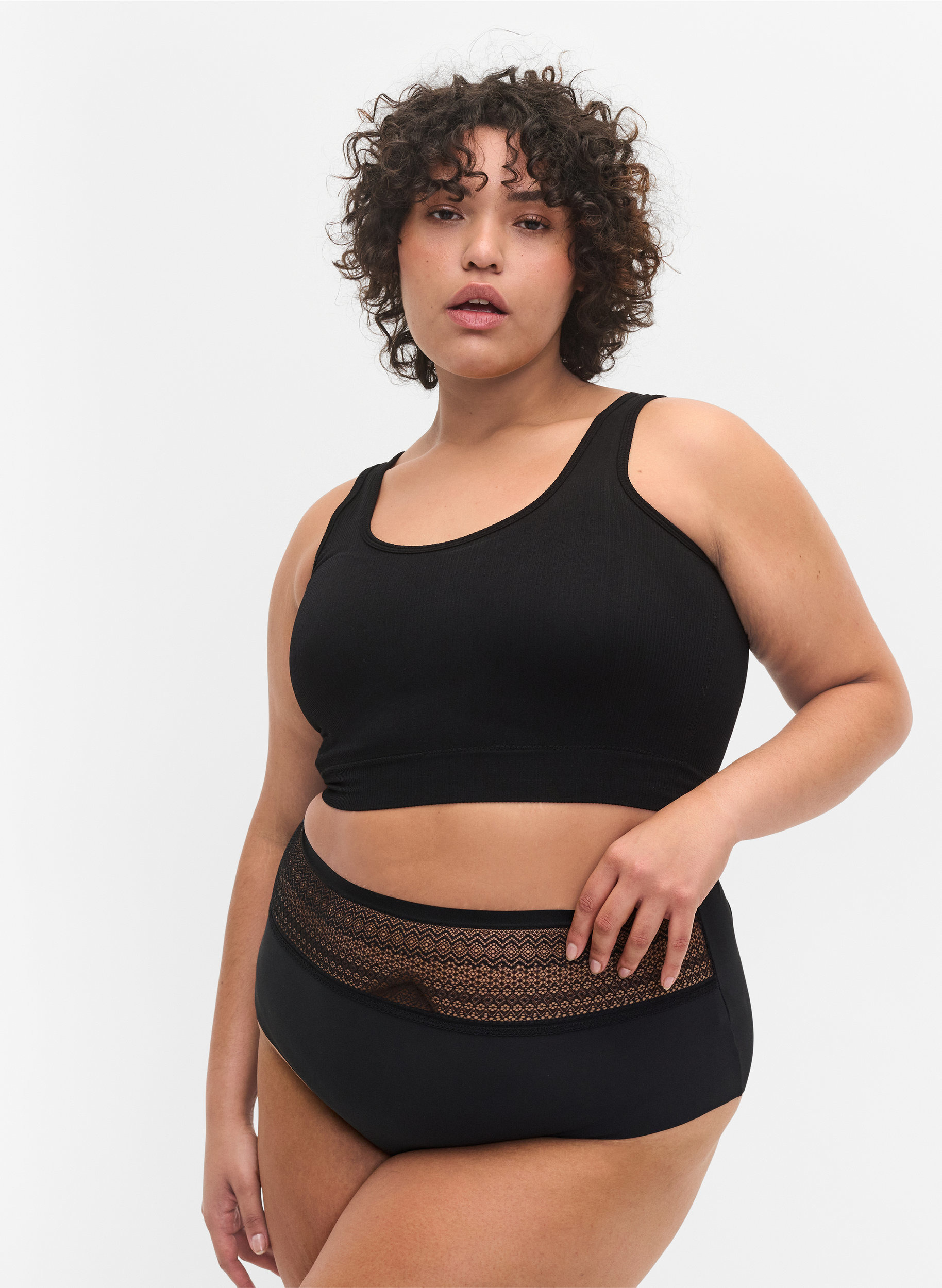 Trosa med extra hög midja, Black, Model