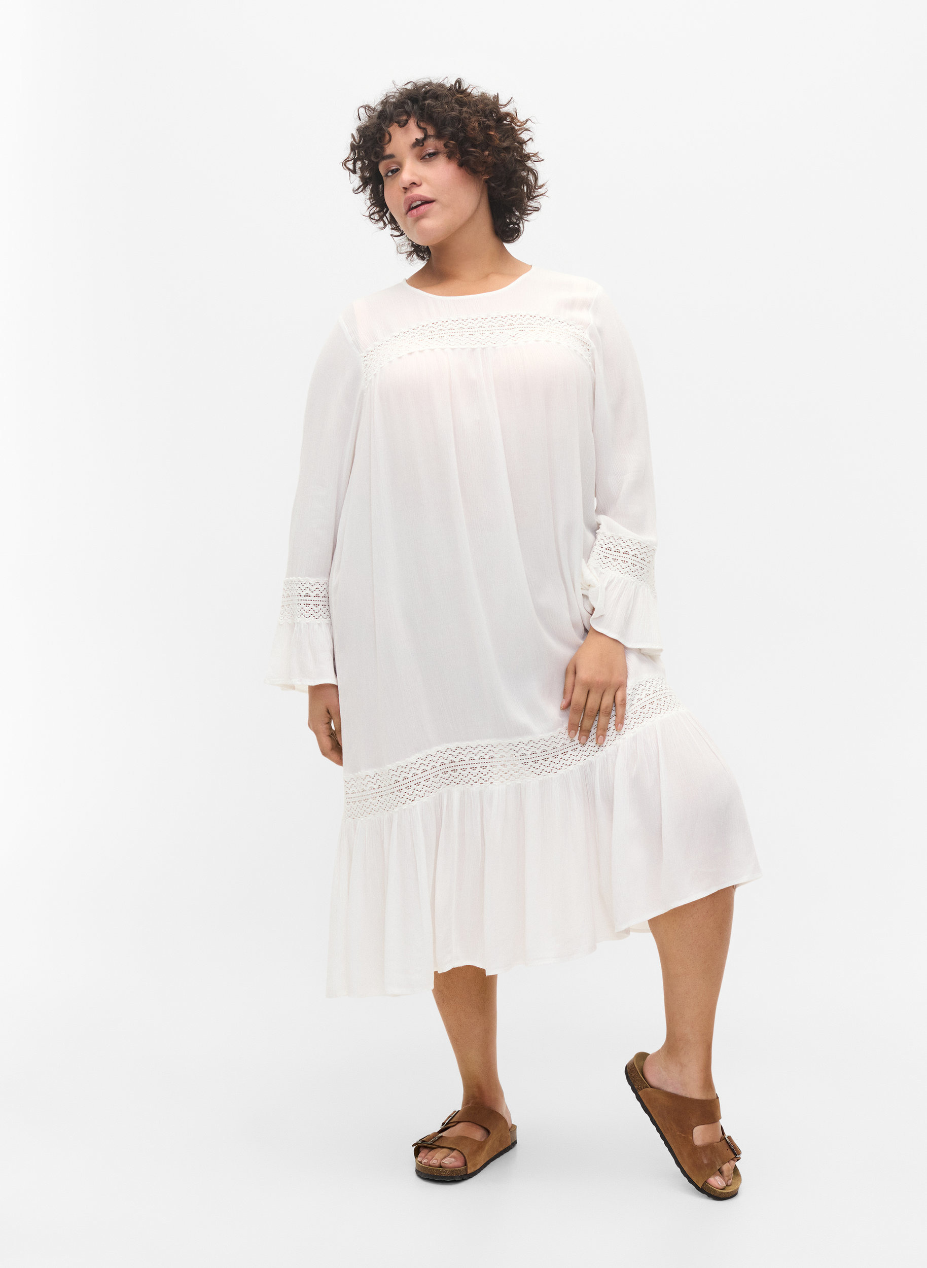 Viskosklänning med spetsdetaljer, Off White, Model image number 2