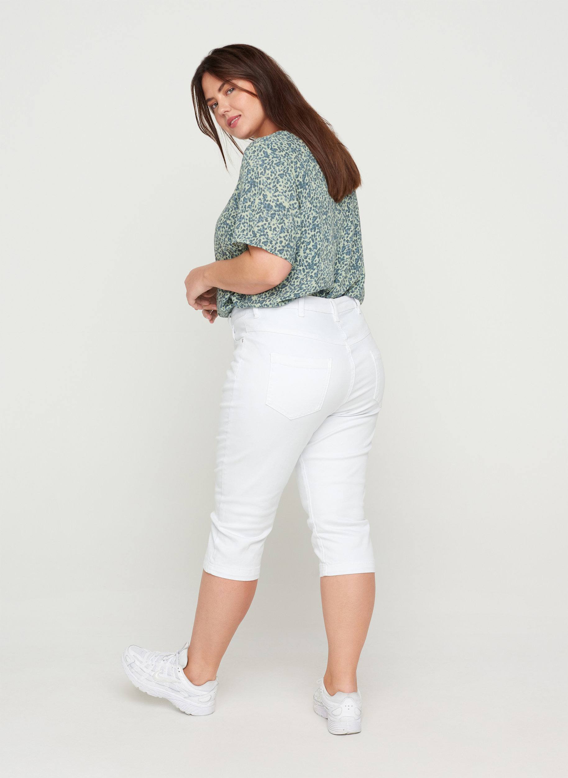 Slim fit Emily capri-jeans, Bright White, Model image number 2