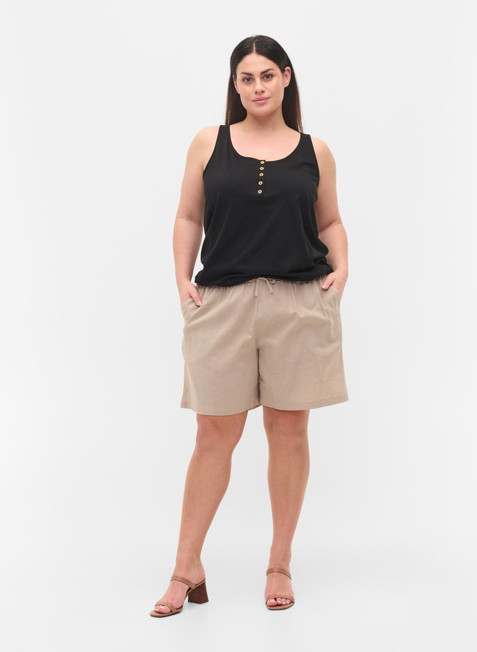 Lösa shorts i bomullsblandning med linne, Simply Taupe, Model