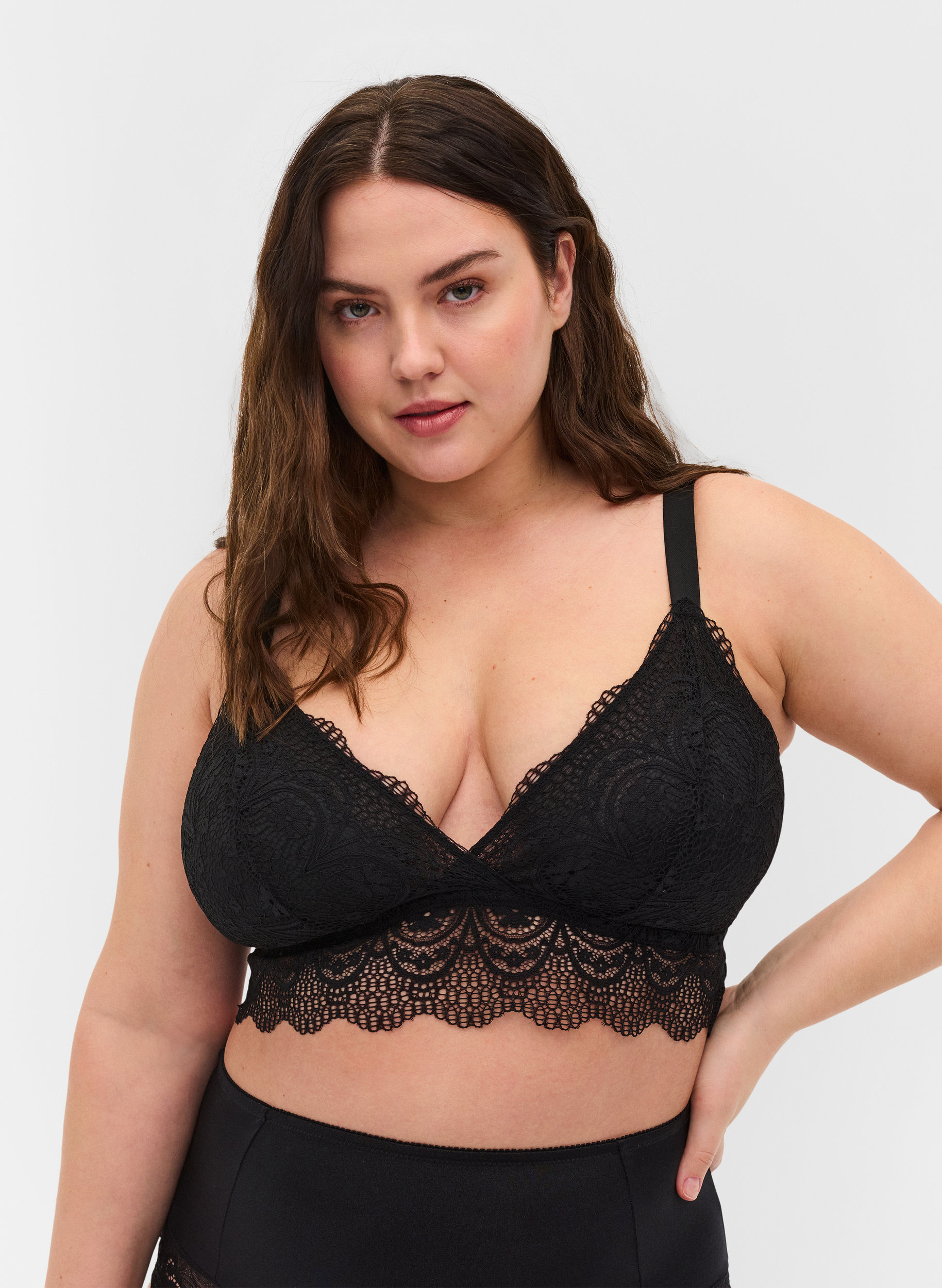 Spets-bh med uttagbara inlägg, Black, Model