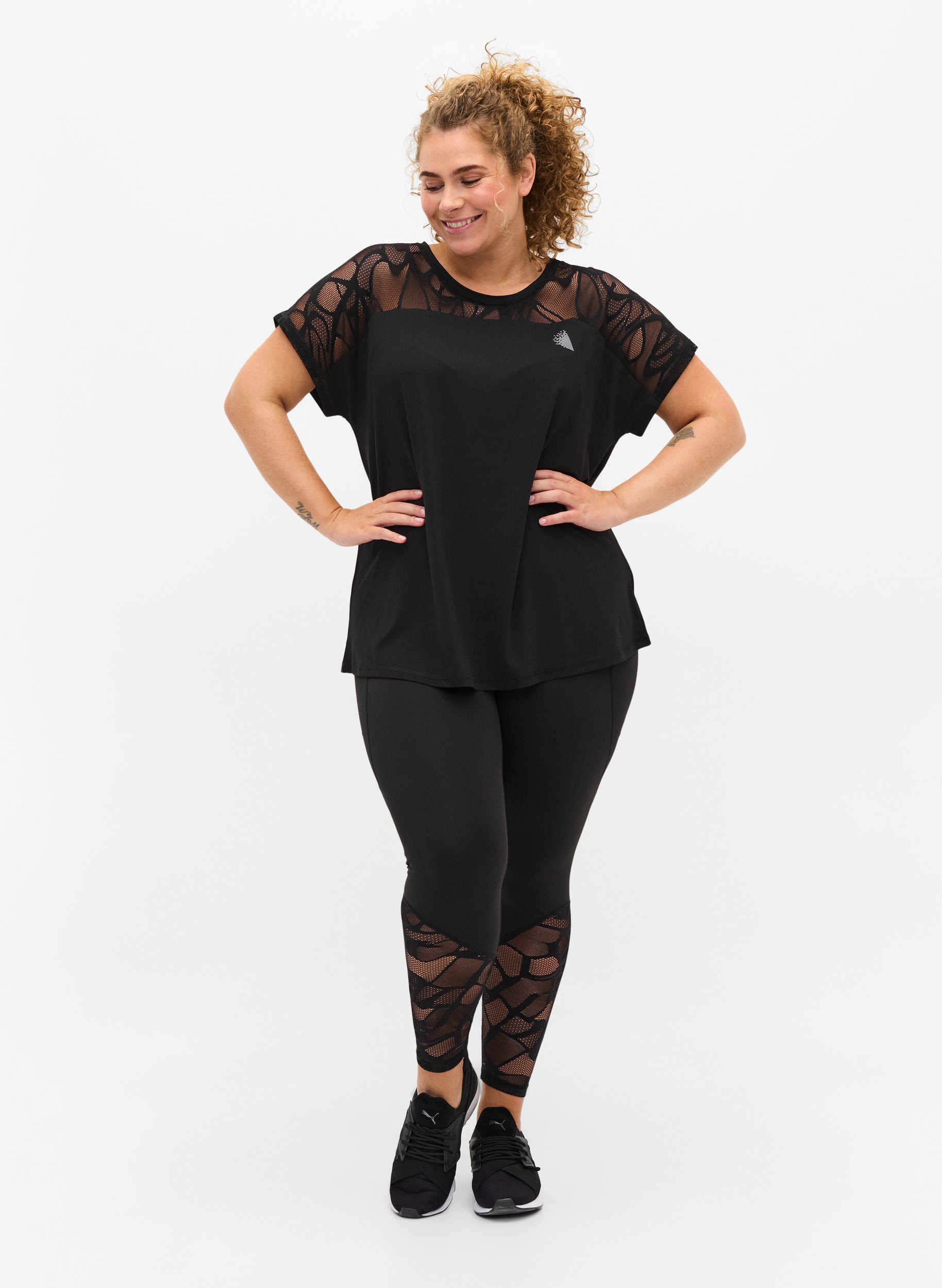 Croppade tights med mönstrad mesh, Black, Model