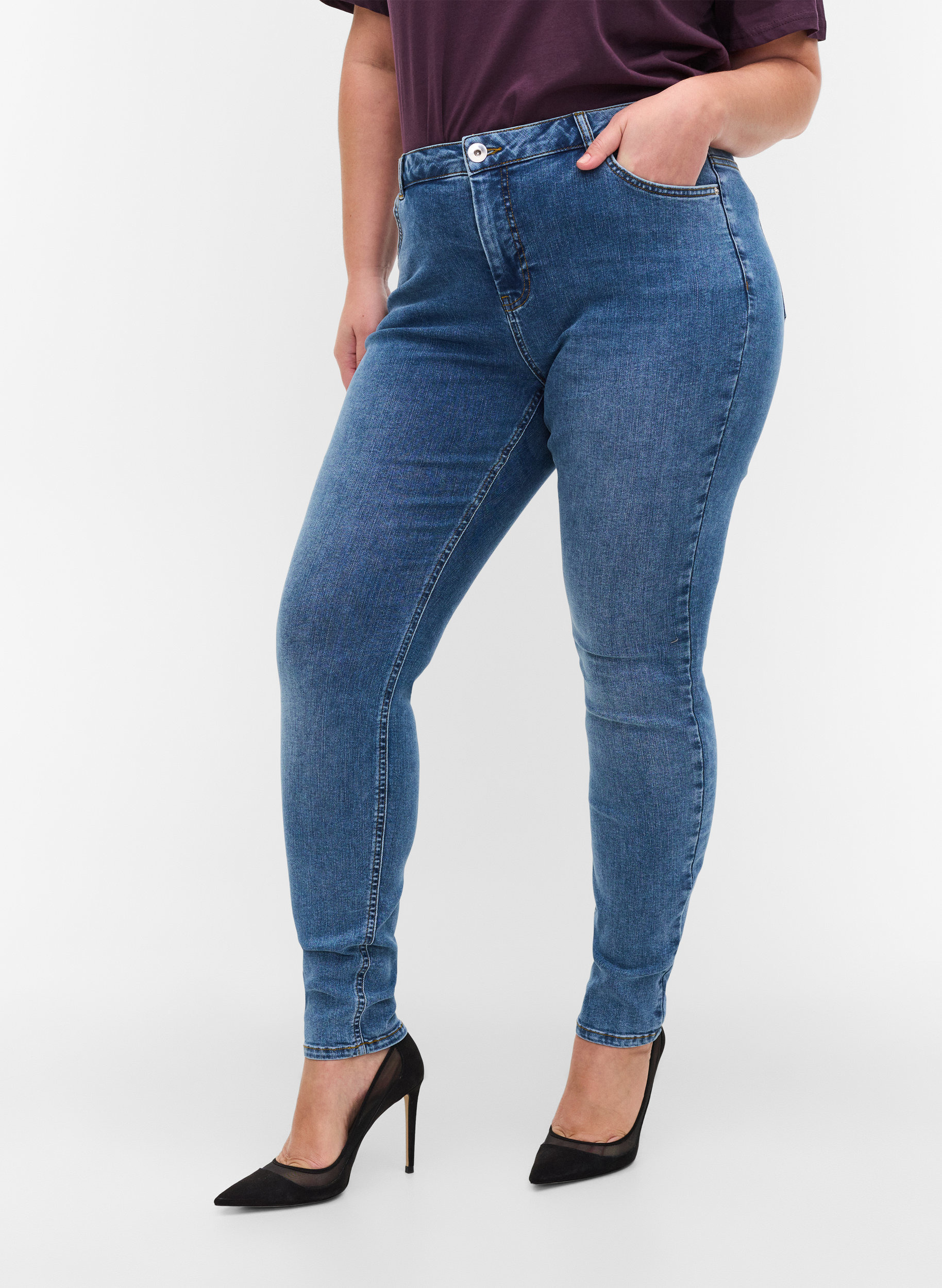 Super slim Amy jeans i bomullsblandning, Blue denim, Model image number 2