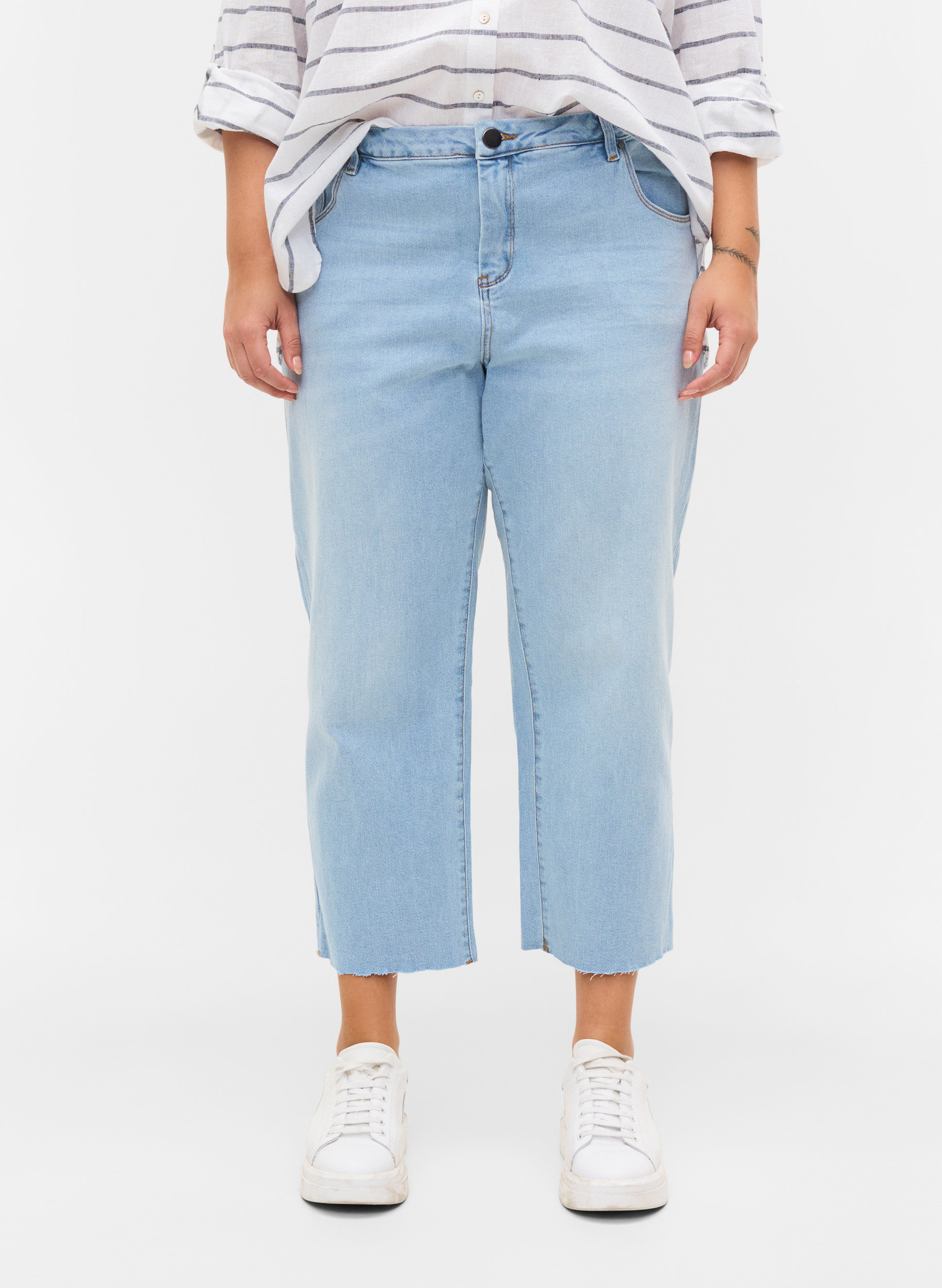 Croppade jeans med råa kanter och hög midja, Super L.Blue Denim, Model image number 2