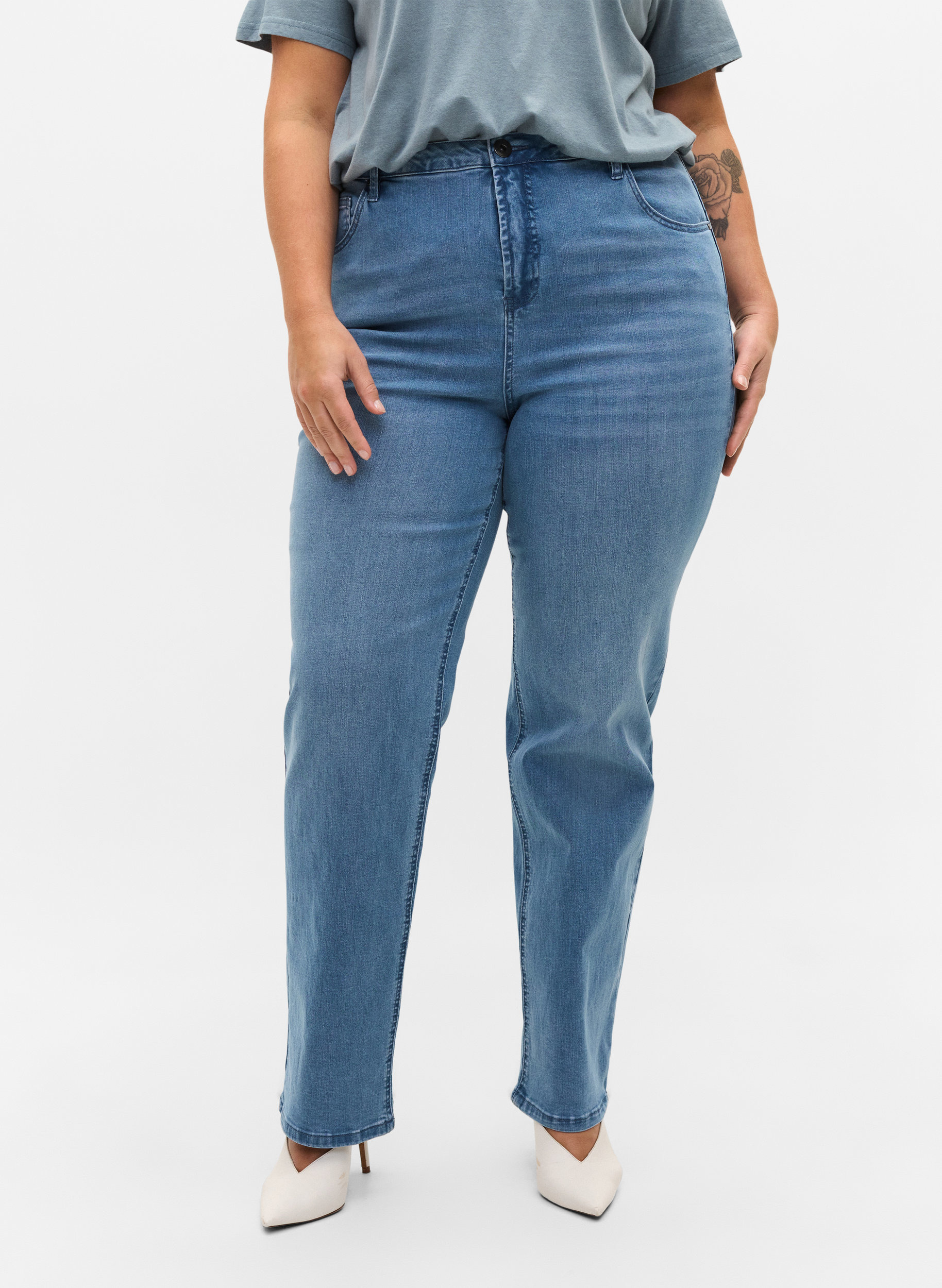 Jeans med extra hög midja, Light blue, Model image number 2