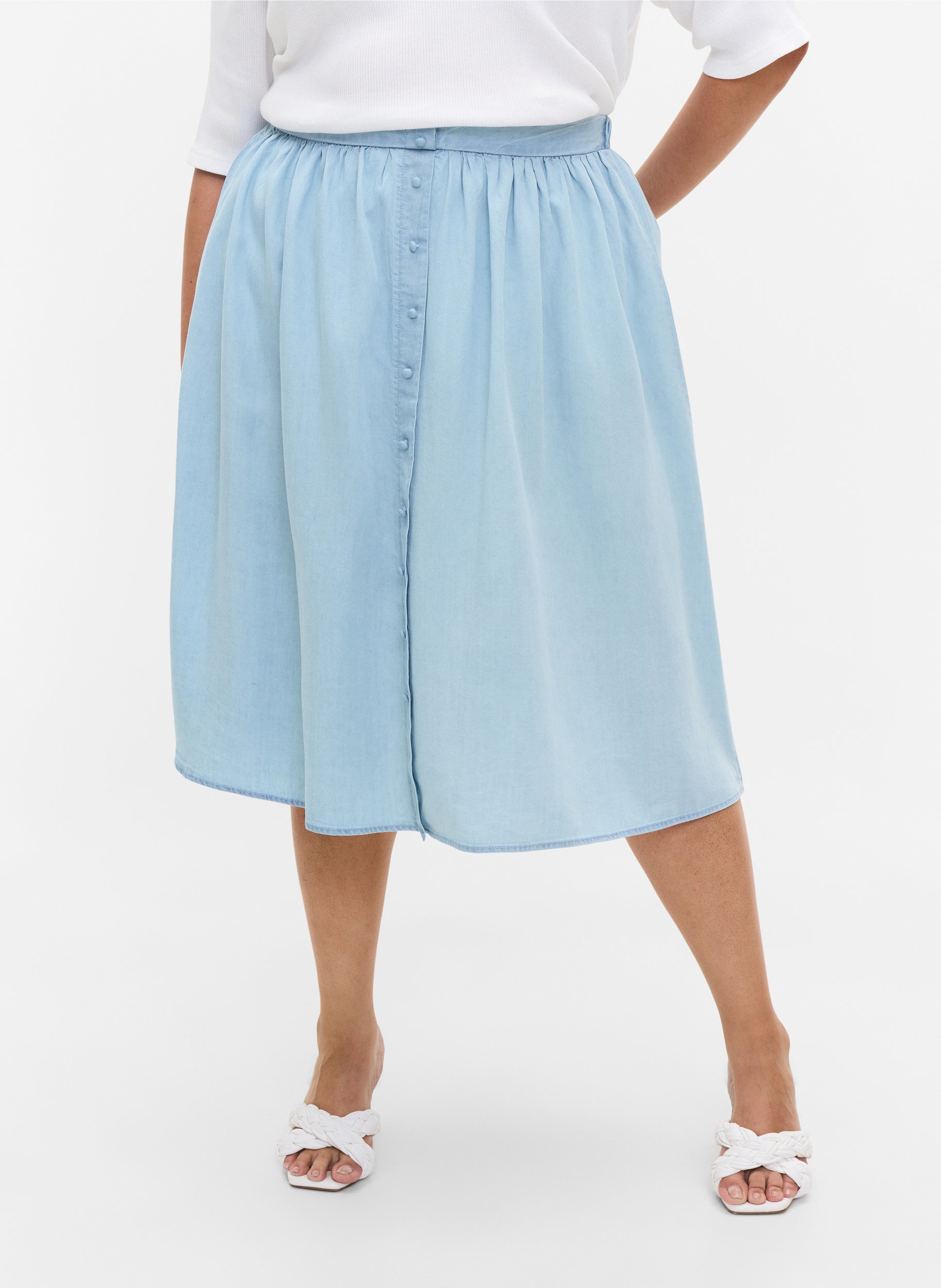 Lös kjol med knappar, Light blue denim, Model image number 2